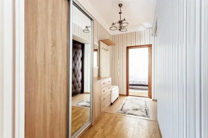 Москва: ApartLux на наб. Шевченко