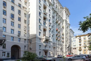 Москва: ApartLux на наб. Шевченко