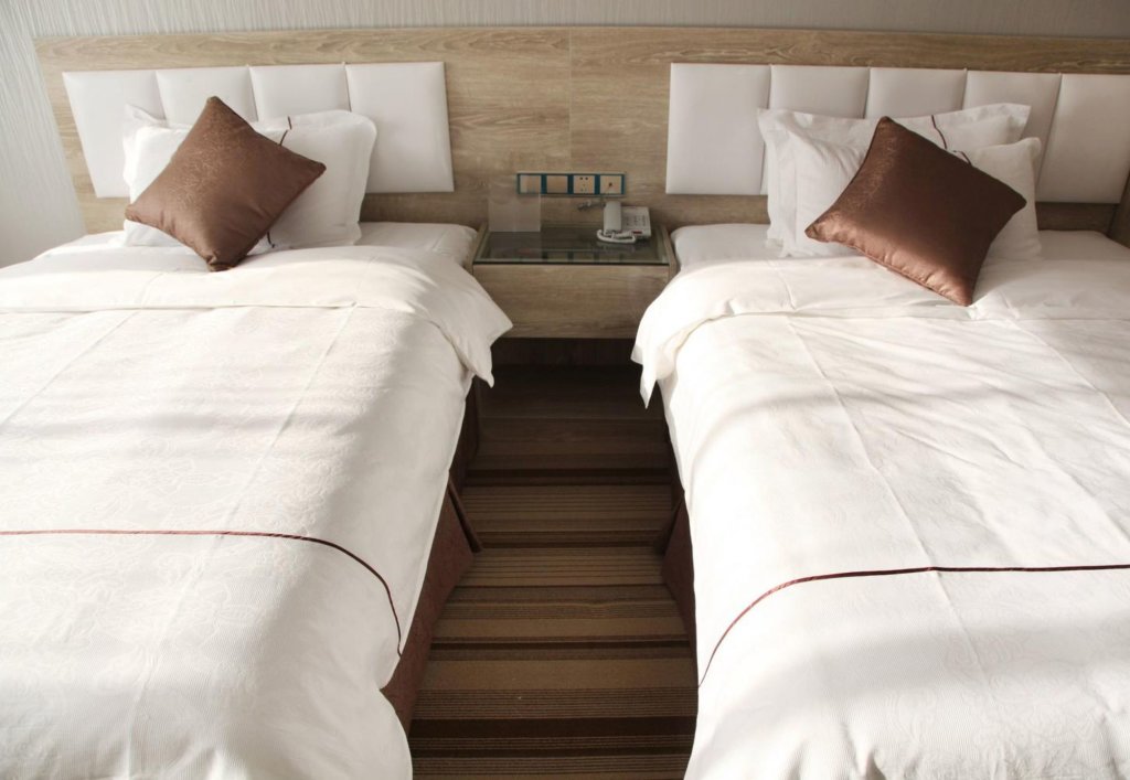 Ухань: Leisure Hotel