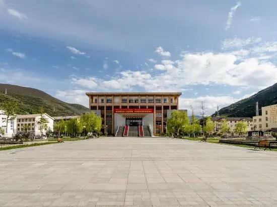 Weifang Silk Road Hotel (Songpan Passenger Transport Center) — фото 2