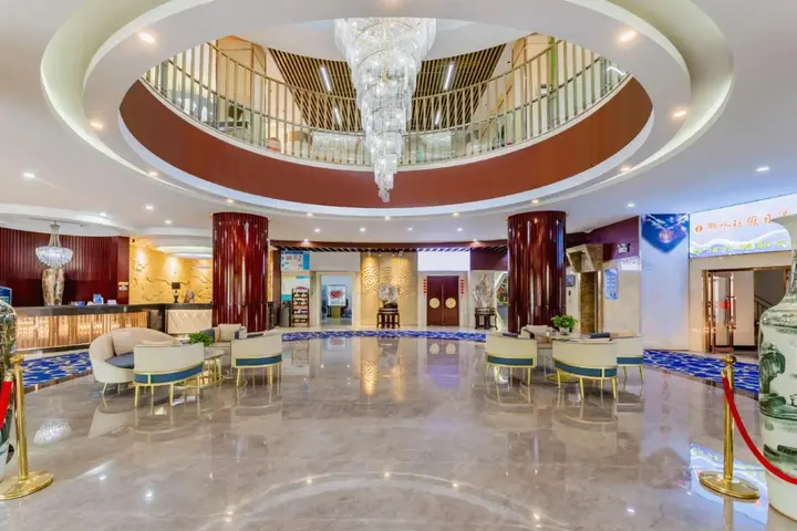Ордос: Joyland Grand Hotel