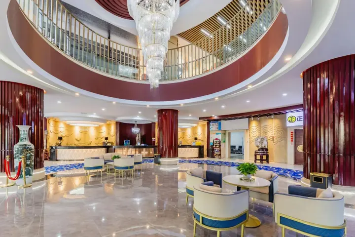 Ордос: Joyland Grand Hotel