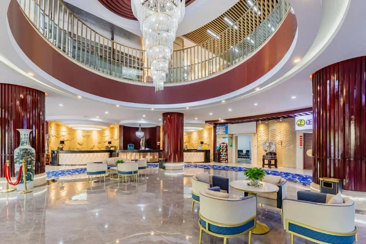 Ордос: Joyland Grand Hotel