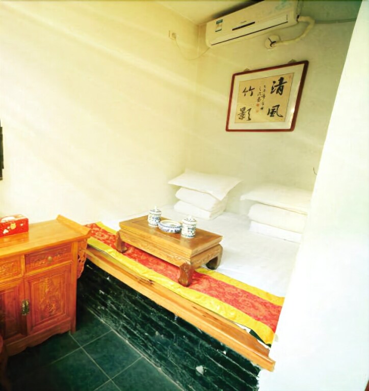 Цзиньчжун: Walk In Pingyao Inn