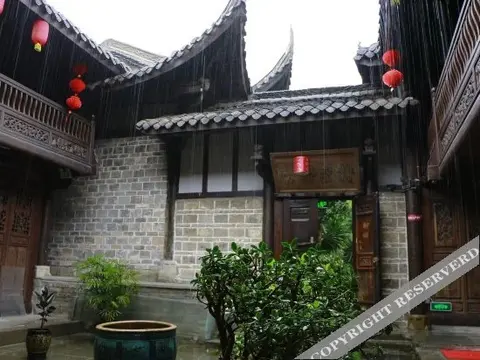 Наньчун: Zhenjianglou Inn