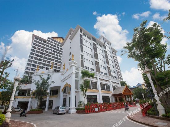 Цзинхун: Home World Hotel (Xishuangbanna Jinghong Gaozhuang Star Night Market)