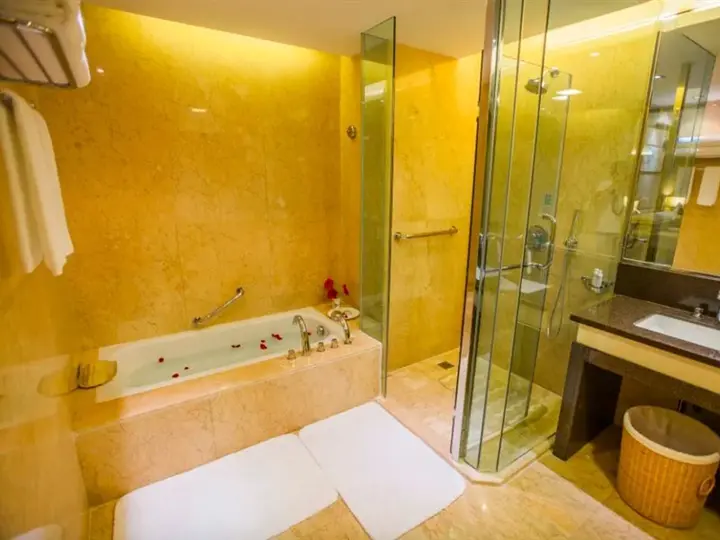 Баошань: Guanfang Hotel