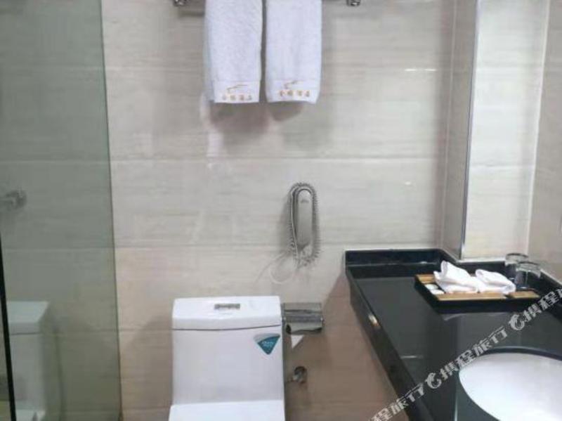 Хами: Cheyou Hotel