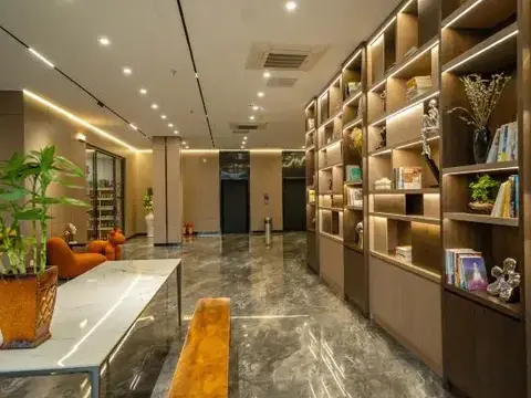 Гуйлинь: Rundong Hotel (Guilin Gaoxin Wanda)
