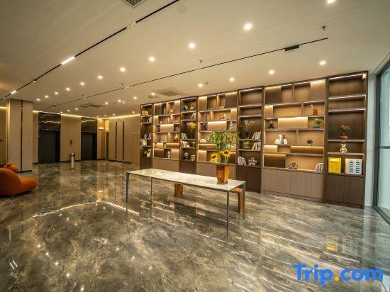 Гуйлинь: Rundong Hotel (Guilin Gaoxin Wanda)