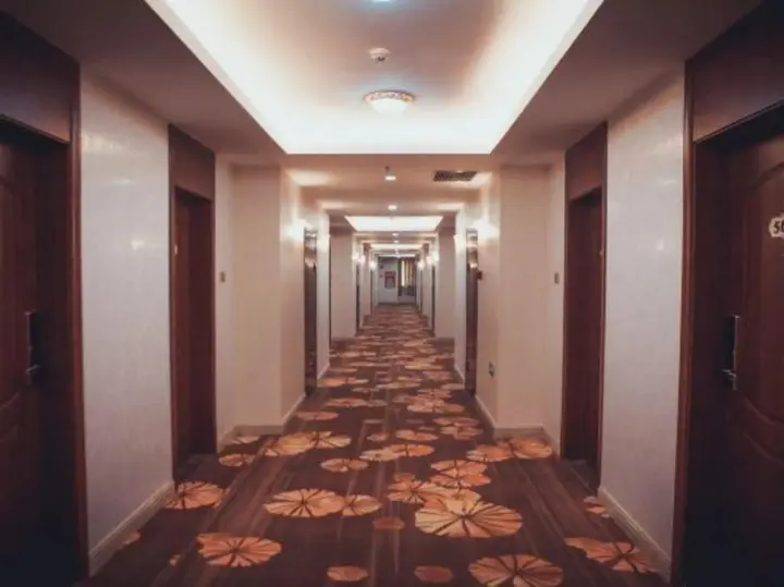 Джиангме: Kaixuanmen Hotel