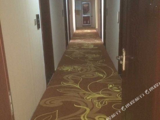 Вэйнань: Jinqiao Hotel