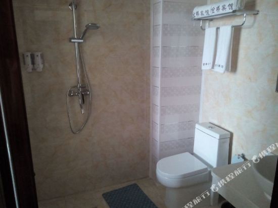 Вэйнань: Jinqiao Hotel