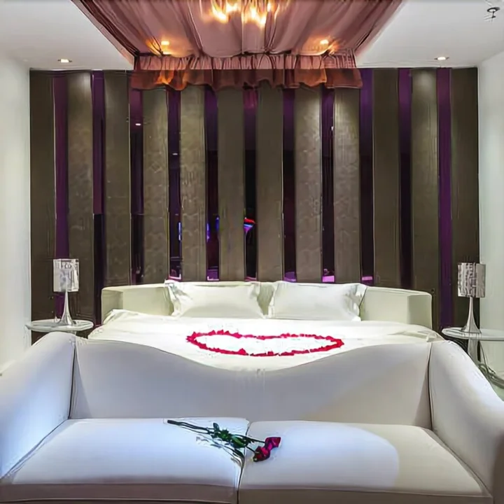 Кайфын: Baihehui Loft Hotel