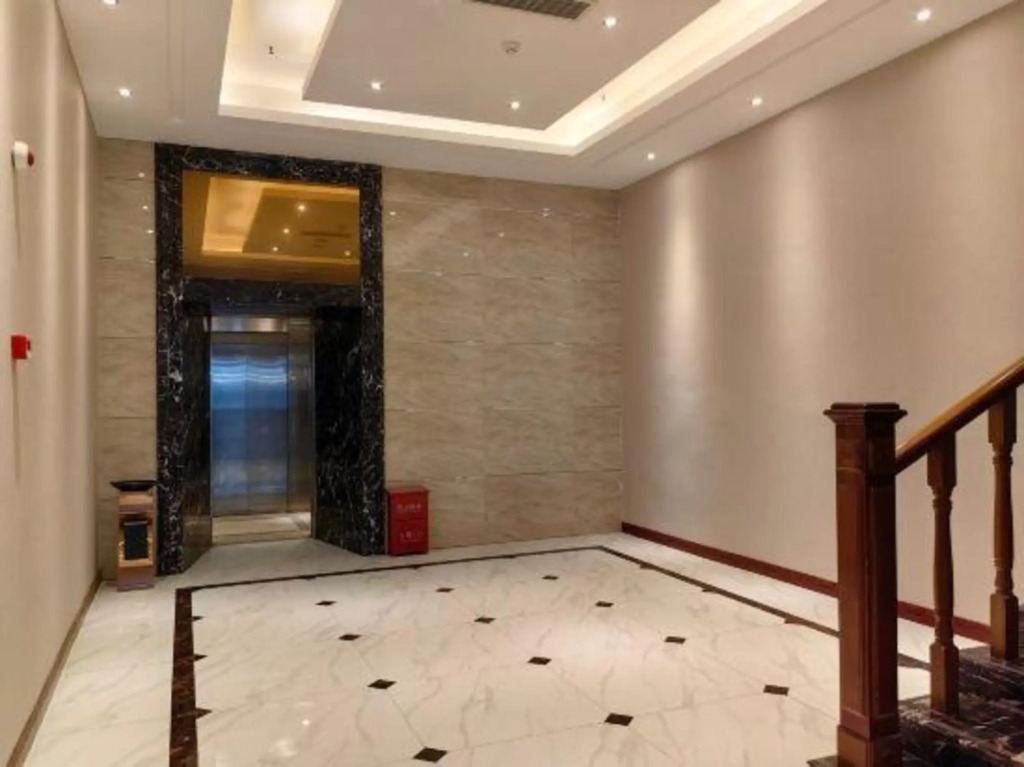 Гуанъюань: Qintai Hotel