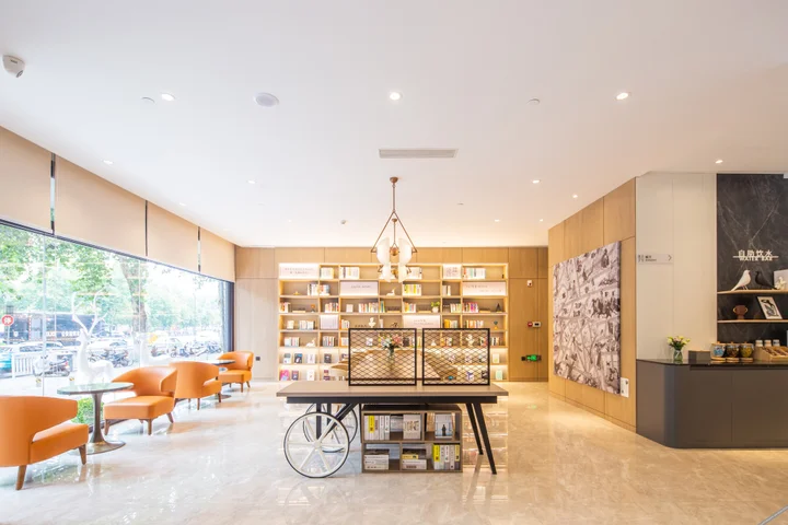 Лоян: HanTing Hotel (Luoyang Zhouwangcheng Square Yingtianmen)