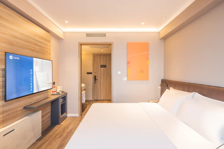 Лоян: HanTing Hotel (Luoyang Zhouwangcheng Square Yingtianmen)