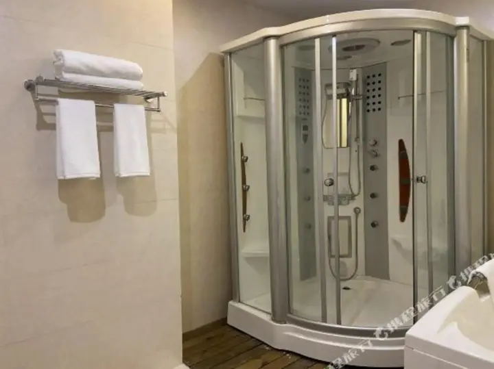 Вэньшань: Longcheng Business Hotel