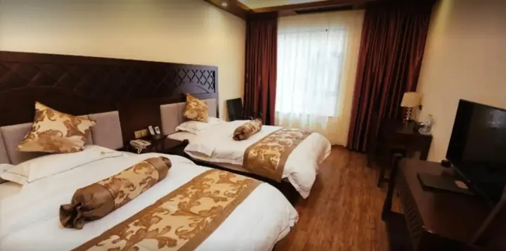 Гуйлинь: Guilin Guixiangge Hotel