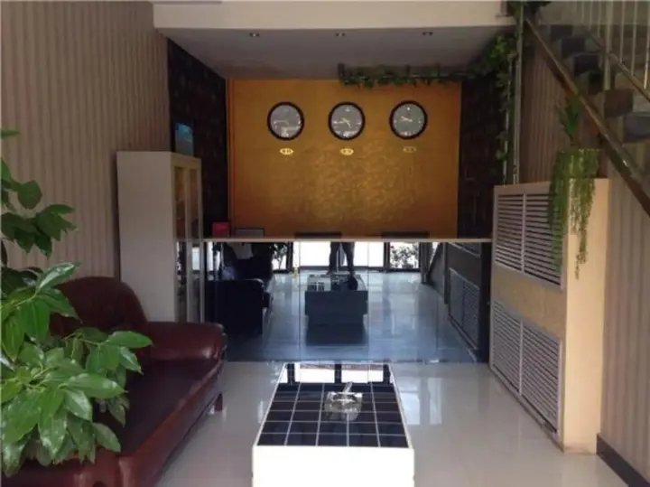 Пинлян: Laiba Express Hotel