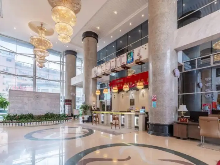 Цюйцзин: Beauty Hotel