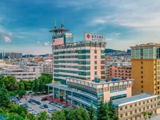 Цюйцзин: Beauty Hotel
