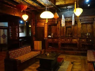 Шангри-Ла: Old Yard Inn