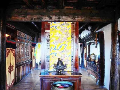 Шангри-Ла: Old Yard Inn