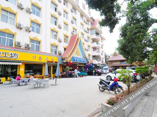 Цзинхун: Boshui Square Hotel