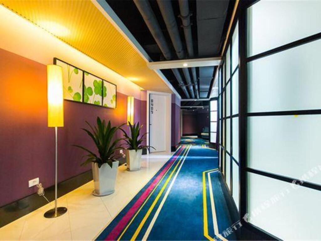 Чжэнчжоу: Lanshan Yunman Hotel (Zhengzhou Erqi Wanda Plaza South Passenger Transport Terminal Branch)