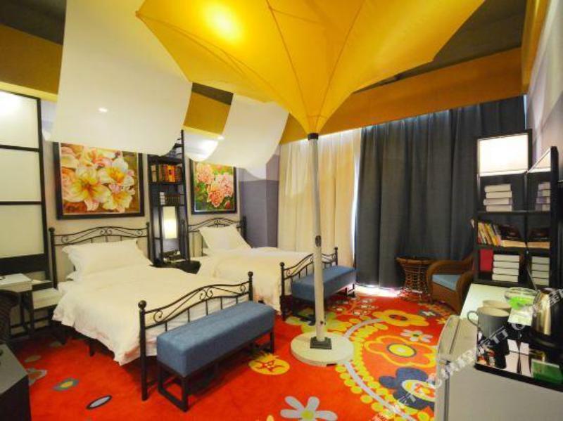 Чжэнчжоу: Happy Inn (Zhengzhou Zhongzhou Avenue)