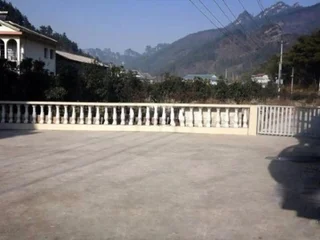 Чжанцзяцзе: zhangjiajie Wunong Kezhan