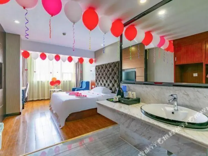 Laibin: Jingtone Hotel (Laibin City Square Wal-Mart Binjiangyuan)