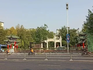 Чжэнчжоу: Qingfeng Bailu Hotel