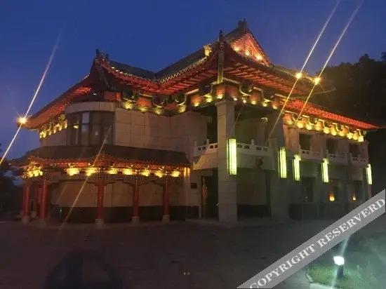 Муданьцзян: Jingpo Lake Yuanshoulou Hotel