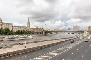 Москва: Апартаменты Enjoy Smolenskaia in central area