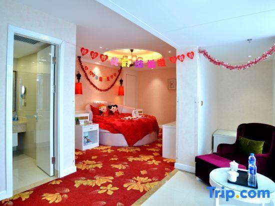 Пинлян: New Century Hotel