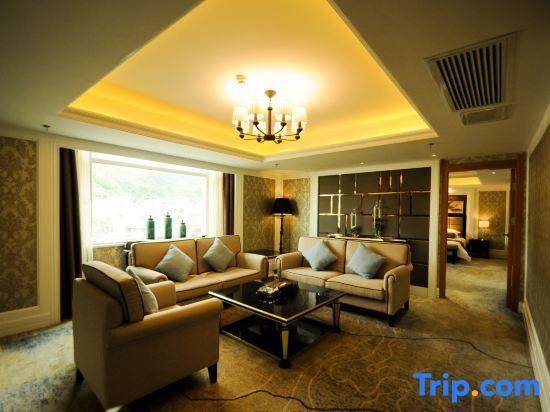 Эньши: Leshan Hotel