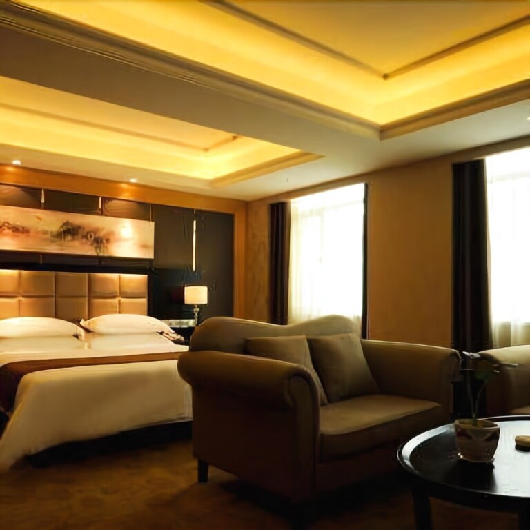Эньши: Leshan Hotel
