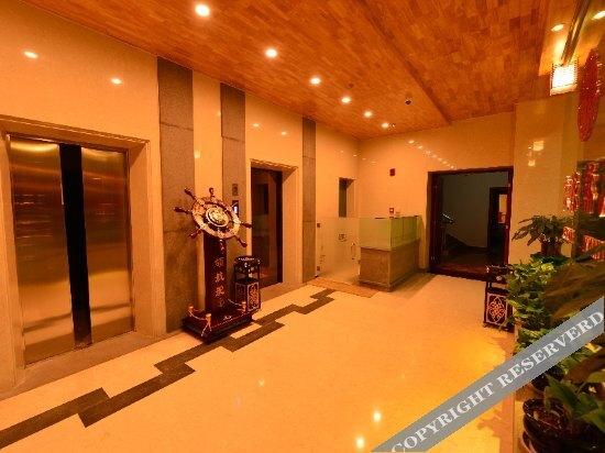 Цзюцюань: Tianxi Hotel