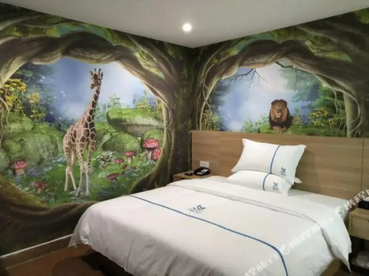 Янгиианг: Lanli Lily Hotel (Yangjiang East Huicheng Branch)