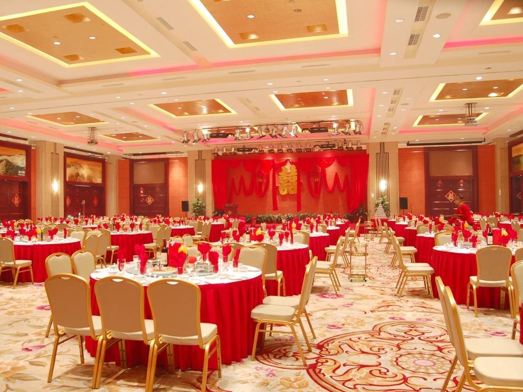 Чэньчжоу: Chenzhou Huatian Hotel