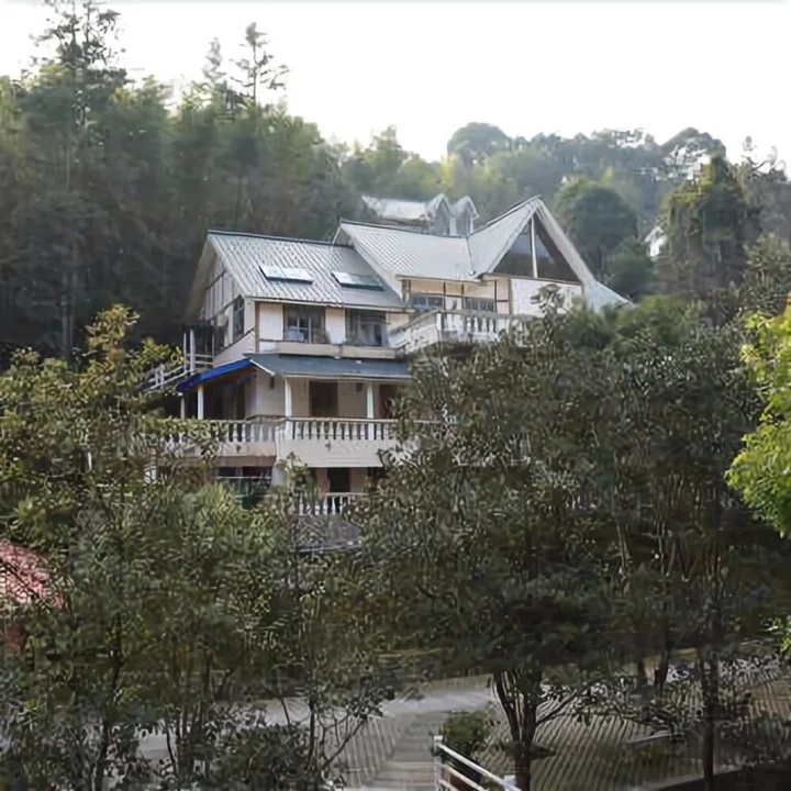 Хойчжоу: New Taoyuan Mountain Village