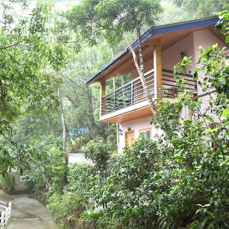 Хойчжоу: New Taoyuan Mountain Village