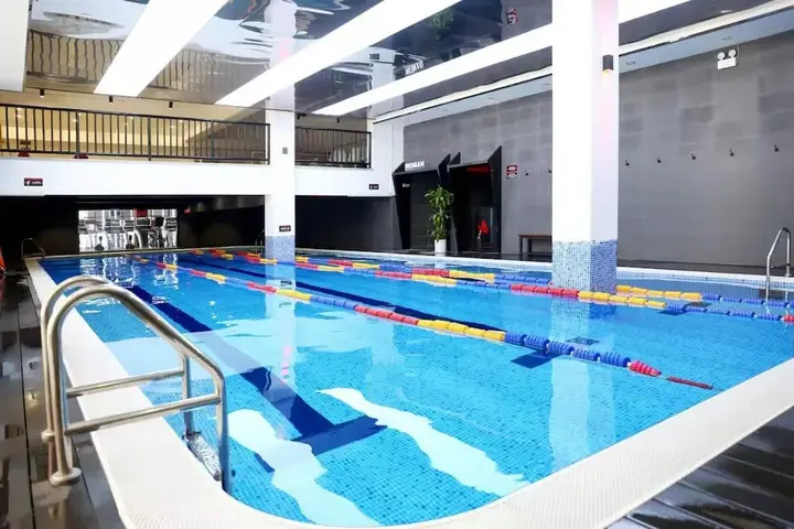 Чжухай: James Joyce Coffetel - Zhuhai Sports Center Mingzhu Station