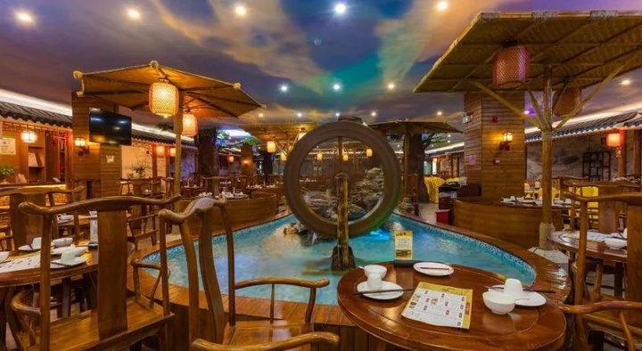 Чжухай: James Joyce Coffetel - Zhuhai Sports Center Mingzhu Station