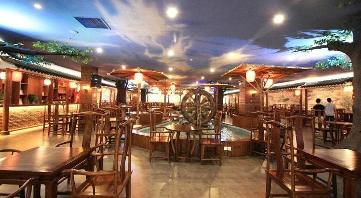 Чжухай: James Joyce Coffetel - Zhuhai Sports Center Mingzhu Station