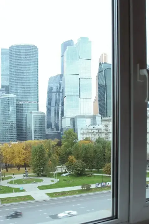 Москва: Апартаменты Holiday Apartment с видом на Москва-Сити