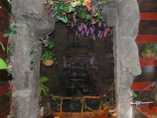 Байшань: 长白山一帆风顺宾馆