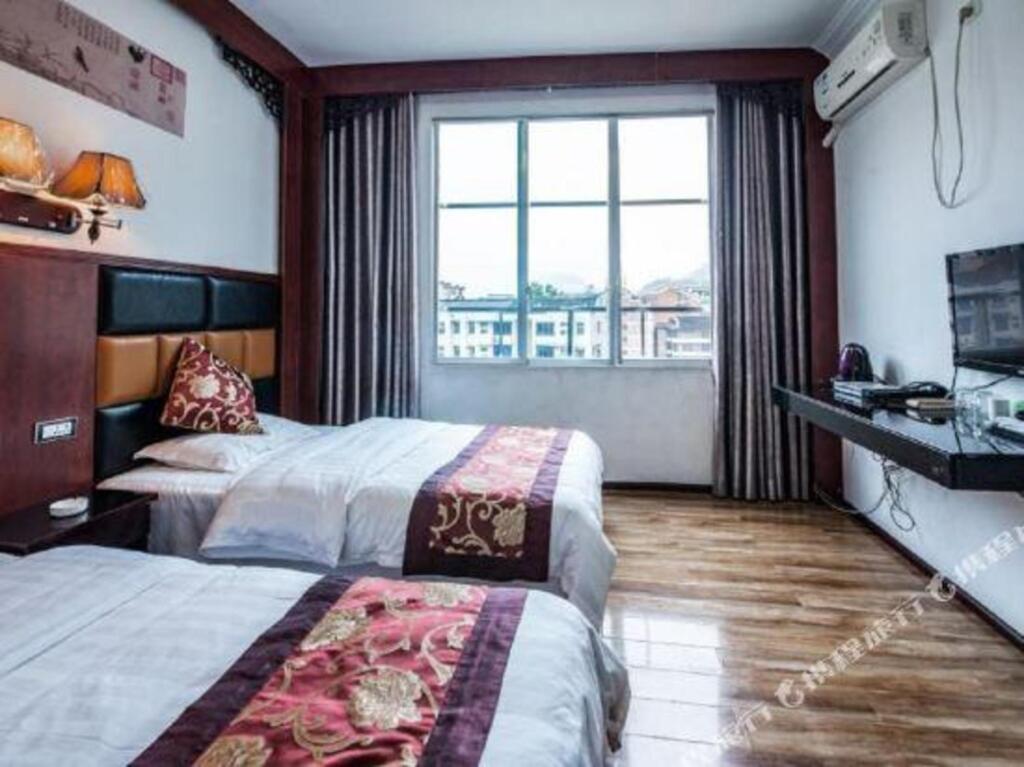 Уян: Qingyuan Motel